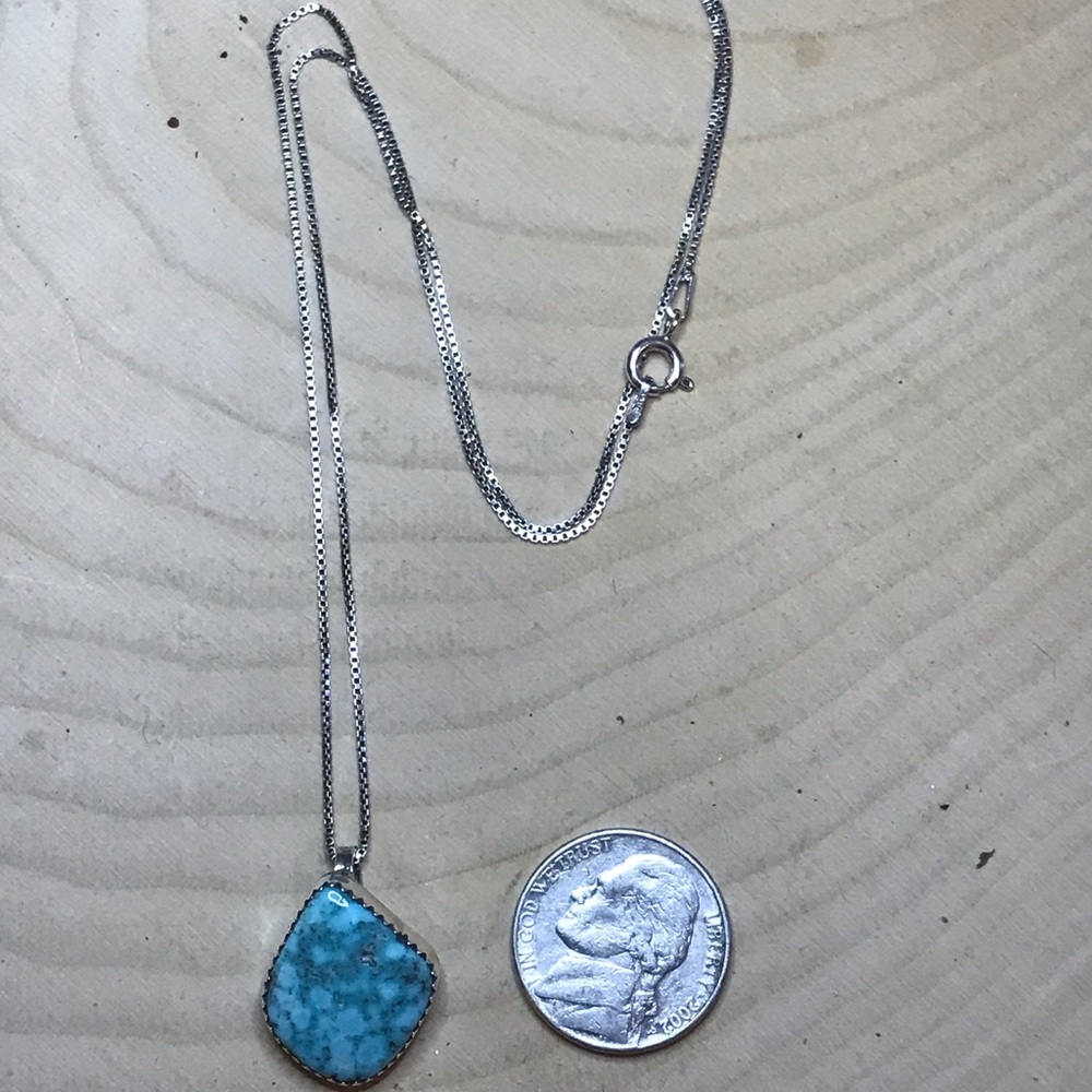 Sweet turquoise and sterling 18 “ necklace